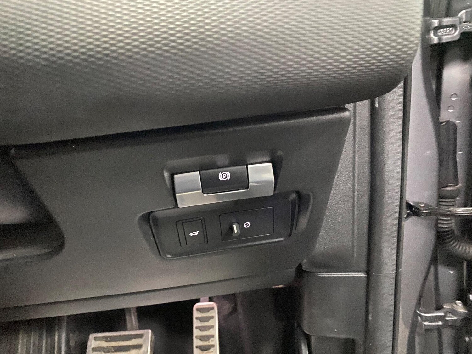 Used Land Rover Discovery Sport 2020 for sale - 76440343: Photo 48