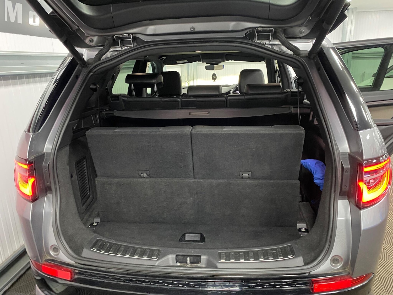 Used Land Rover Discovery Sport 2020 for sale - 76440343: Photo 53