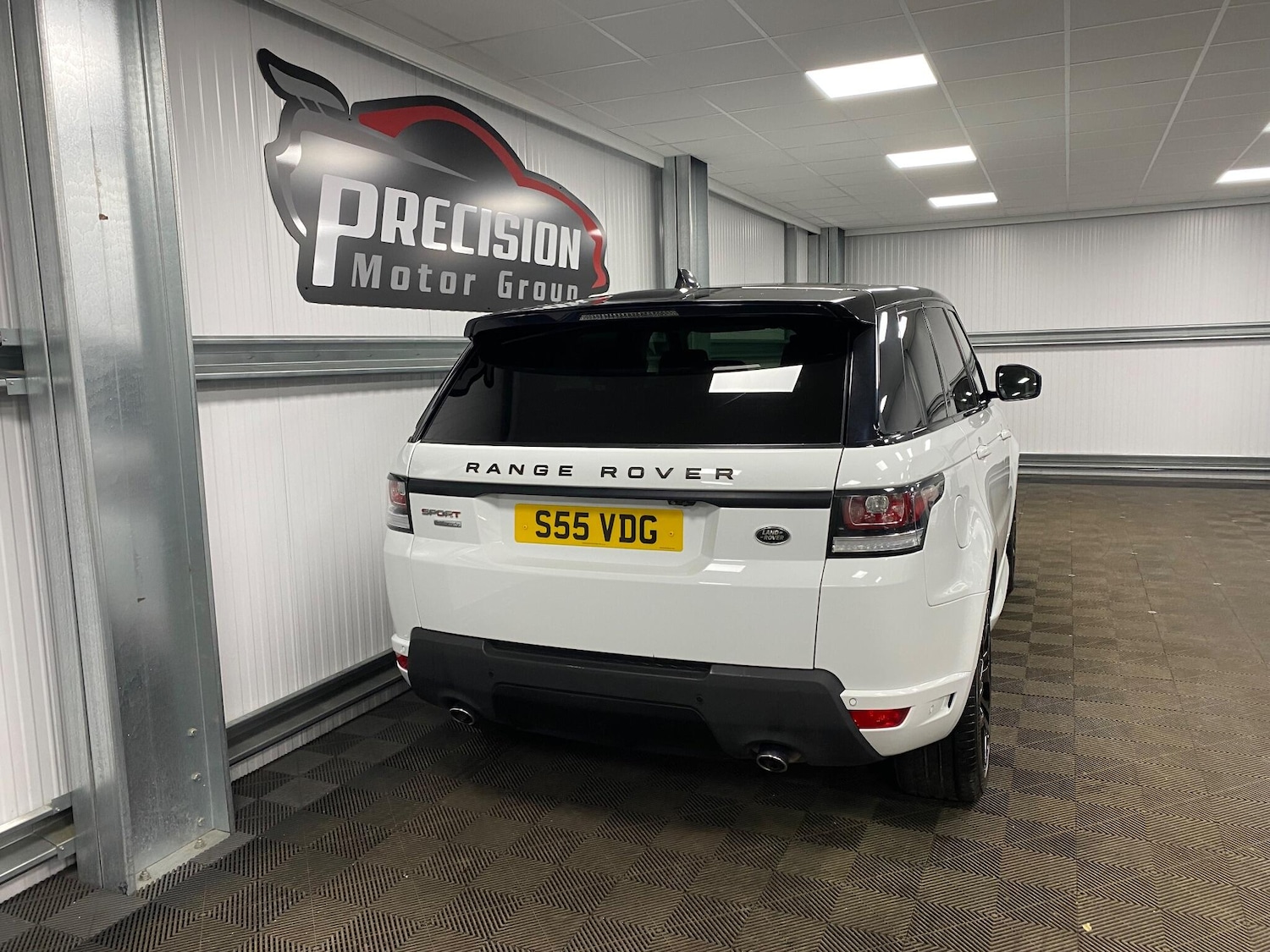 Used Land Rover Range Rover Sport 2017 for sale - 76832908: Photo 26