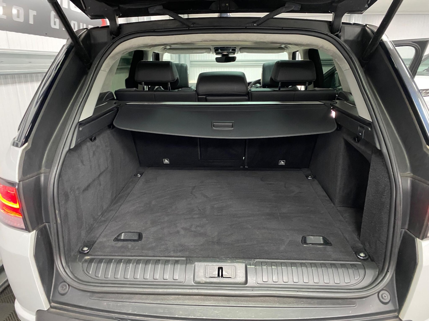 Used Land Rover Range Rover Sport 2017 for sale - 76832908: Photo 54