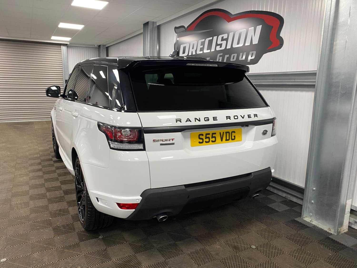 Used Land Rover Range Rover Sport 2017 for sale - 76832908: Photo 8