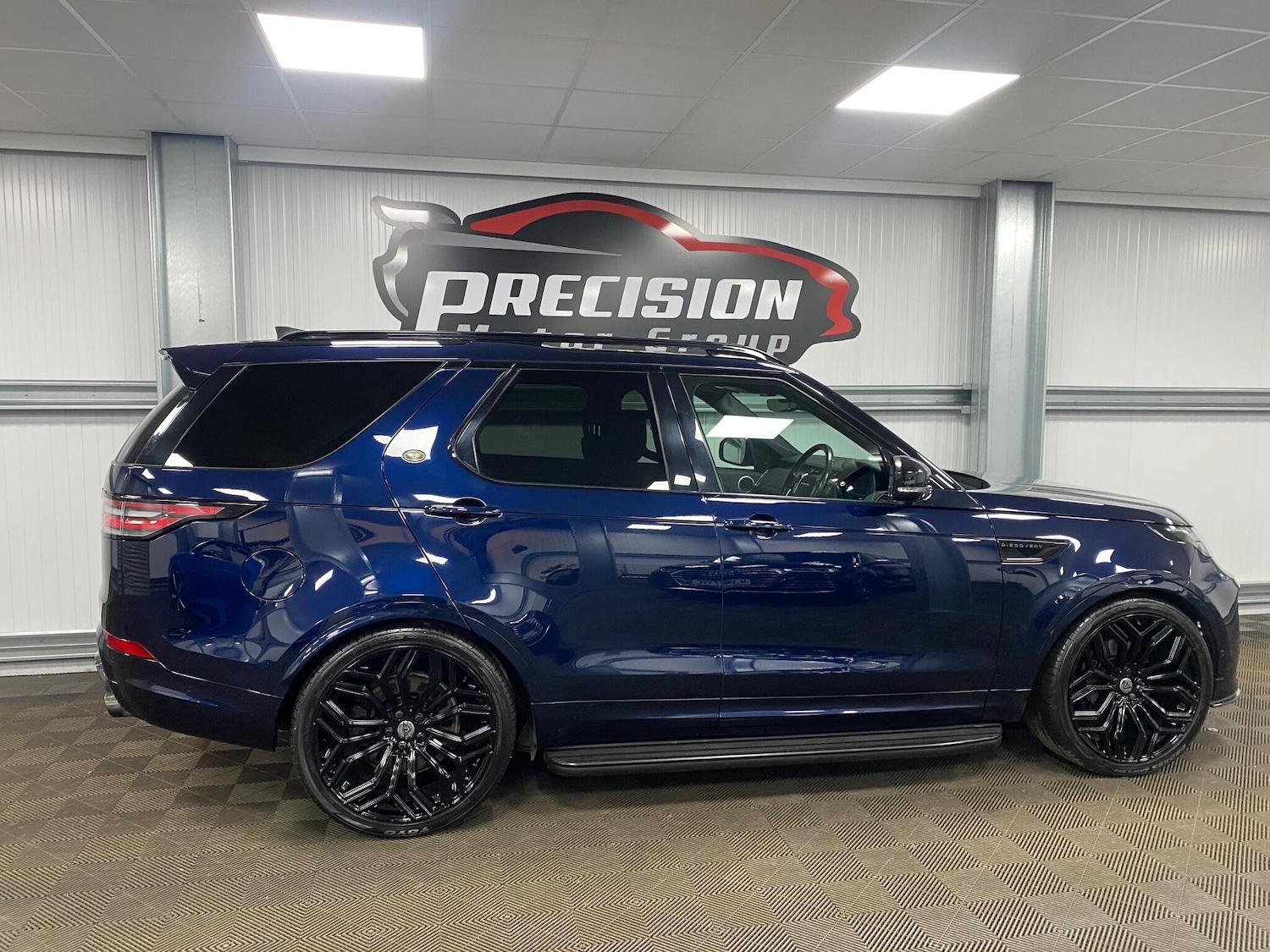 Used Land Rover Discovery 2020 for sale - 76512851: Photo 23