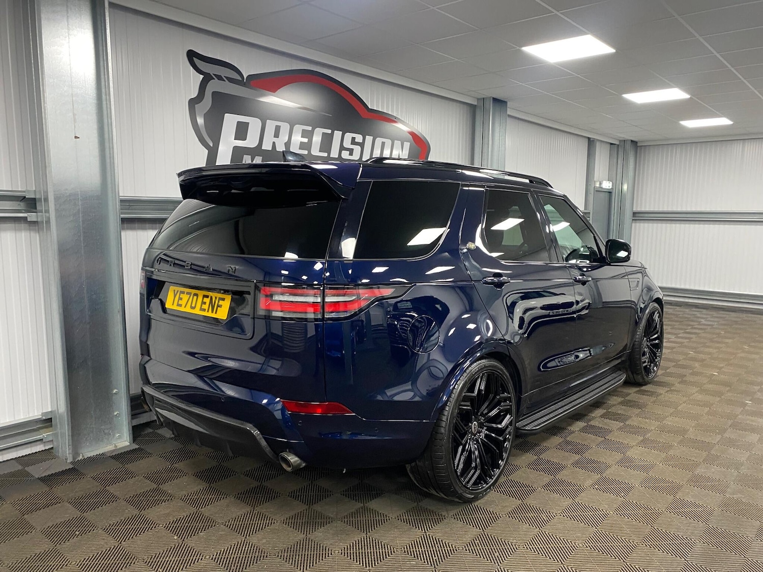 Used Land Rover Discovery 2020 for sale - 76512851: Photo 26