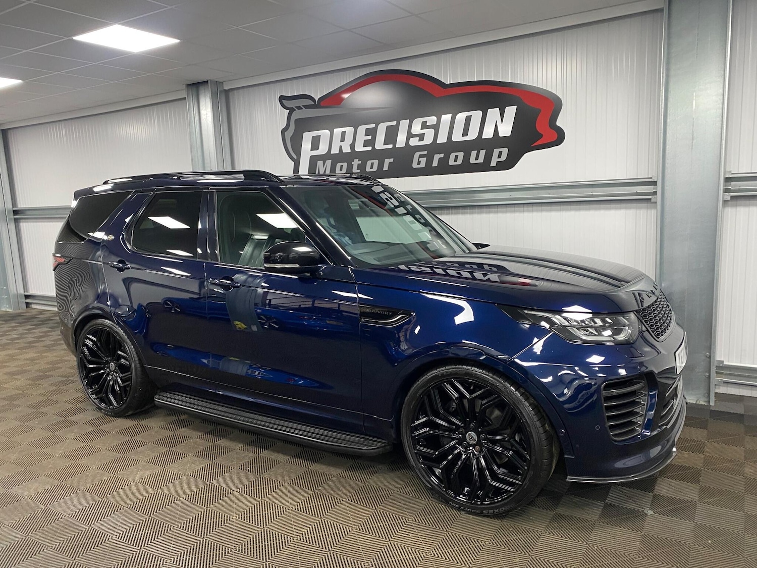 Used Land Rover Discovery 2020 for sale - 76512851: Photo 5