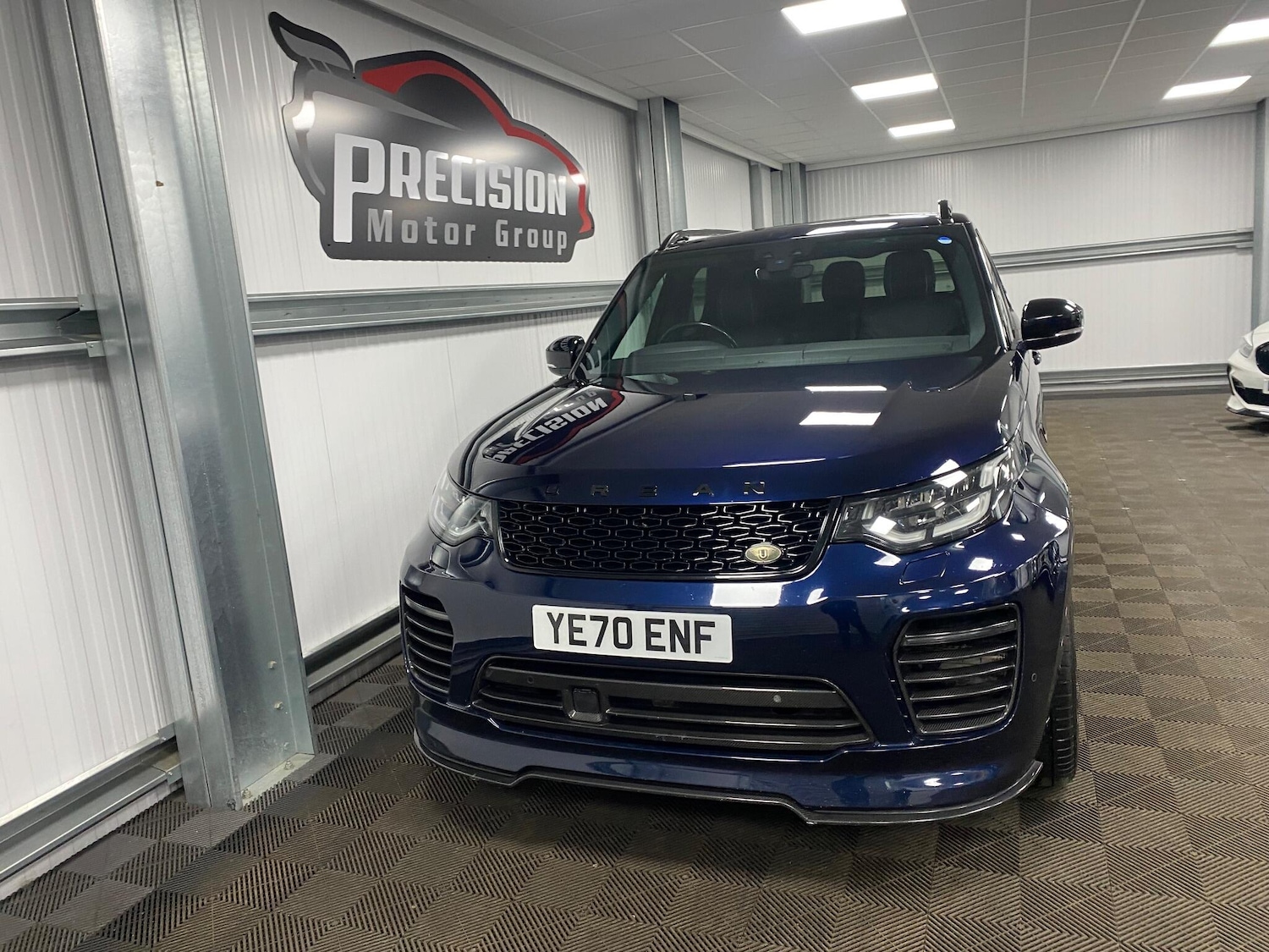 Used Land Rover Discovery 2020 for sale - 76512851: Photo 6