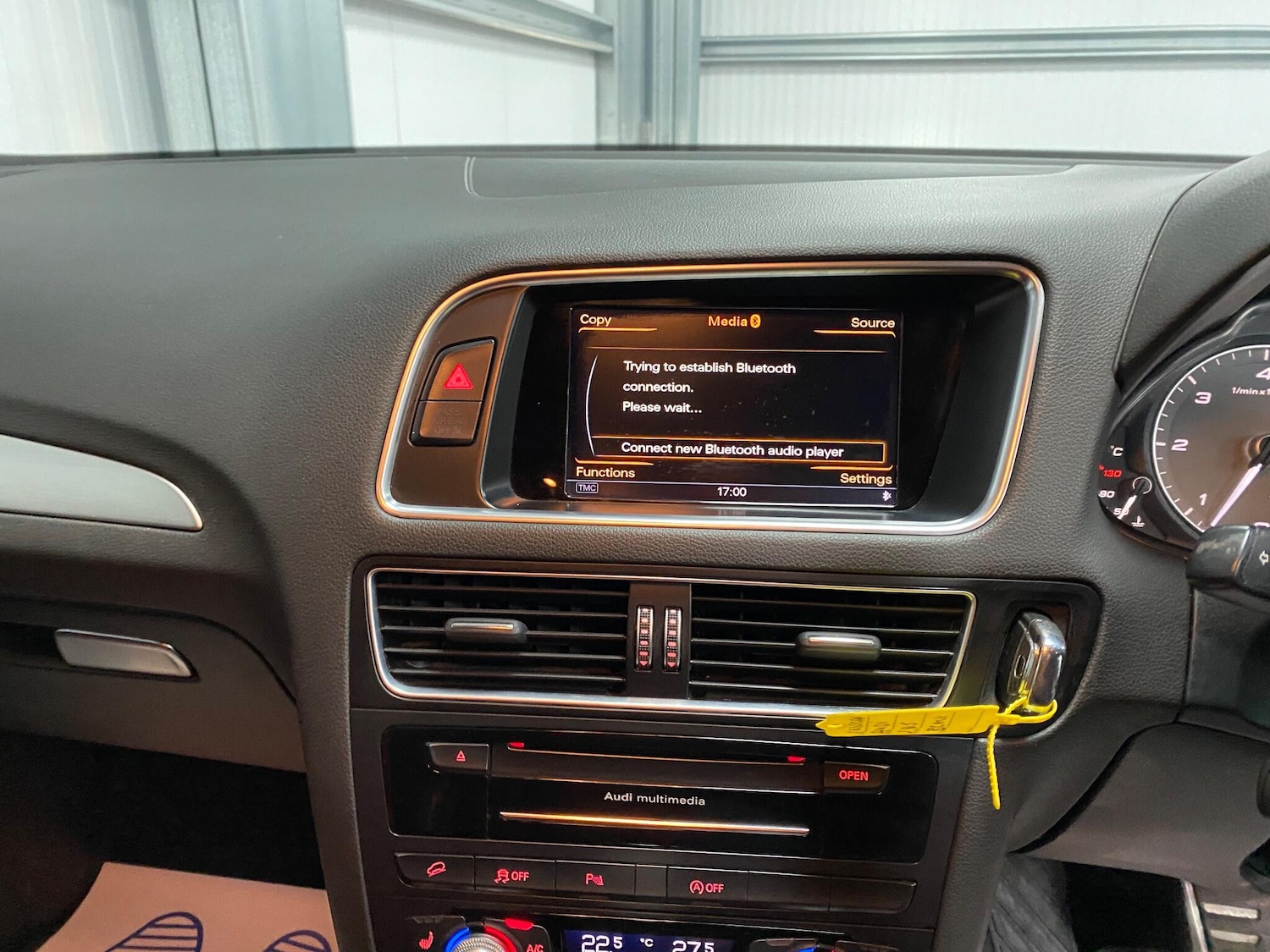 Used Audi Q5 2015 for sale - 76926952: Photo 45