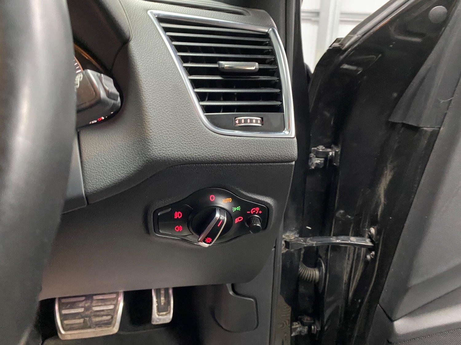 Used Audi Q5 2015 for sale - 76926952: Photo 47