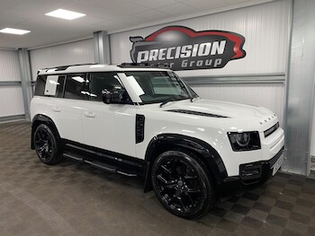 Used Land Rover Defender 110 2021 for sale - 75635117: Photo