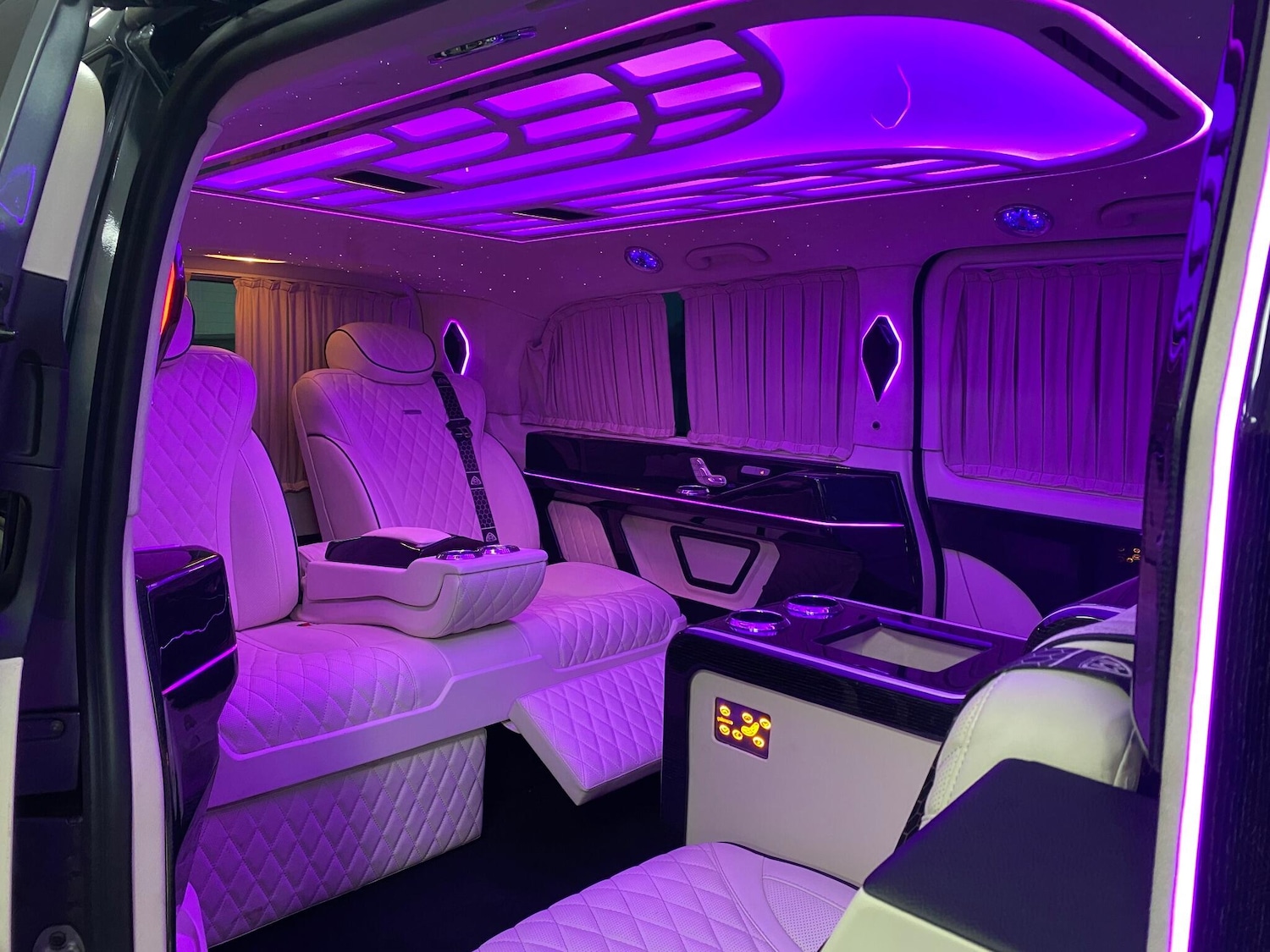 Used Mercedes-Benz Vito 2023 for sale - 76866315: Photo 37