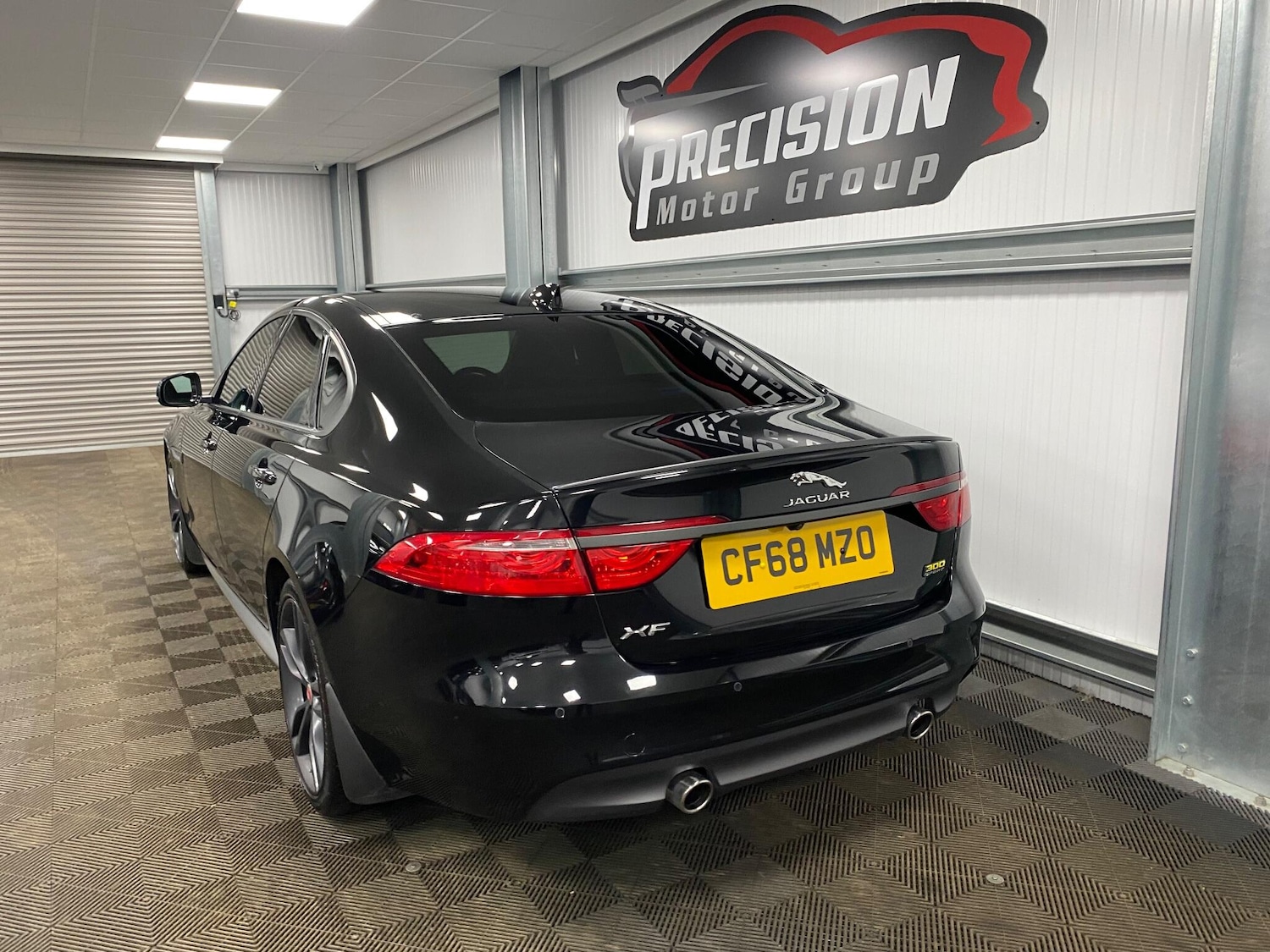 Used Jaguar XF 2018 for sale - 76926206: Photo 12