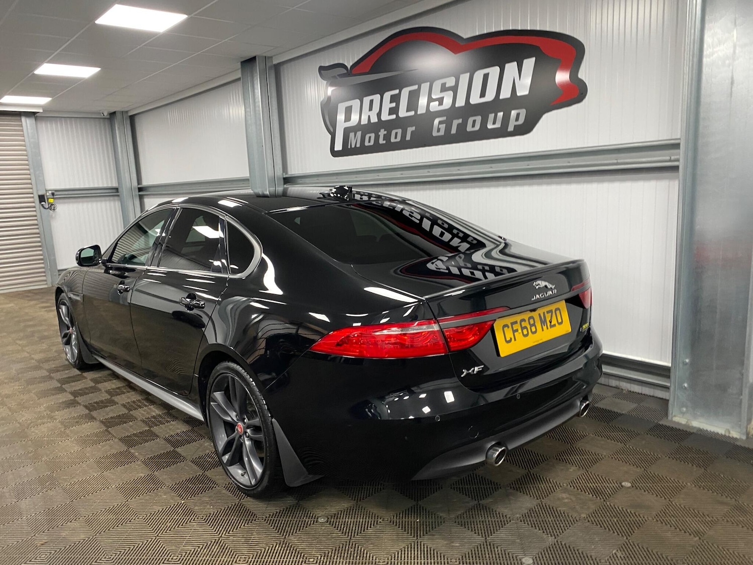 Used Jaguar XF 2018 for sale - 76926206: Photo 13