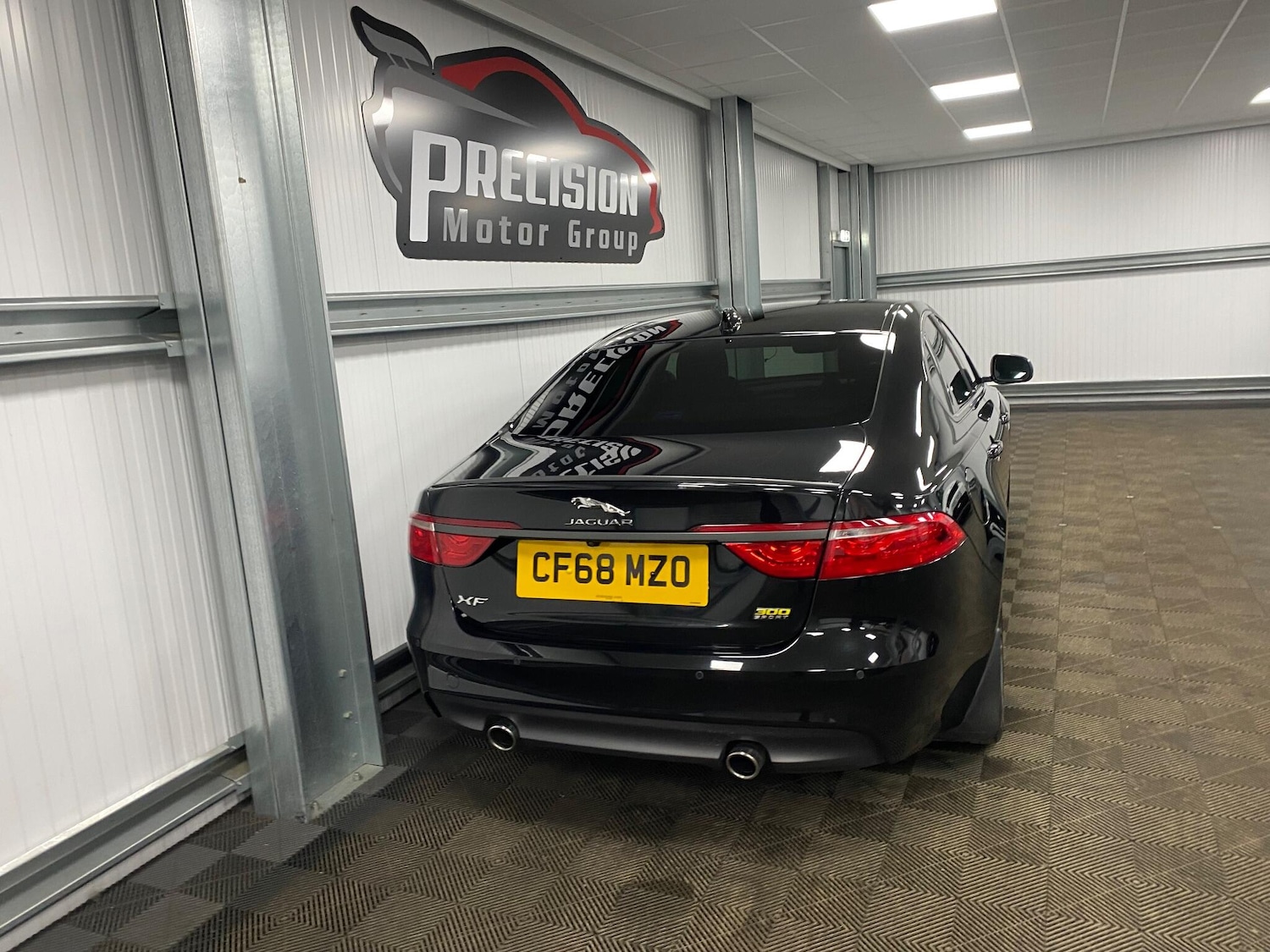 Used Jaguar XF 2018 for sale - 76926206: Photo 24