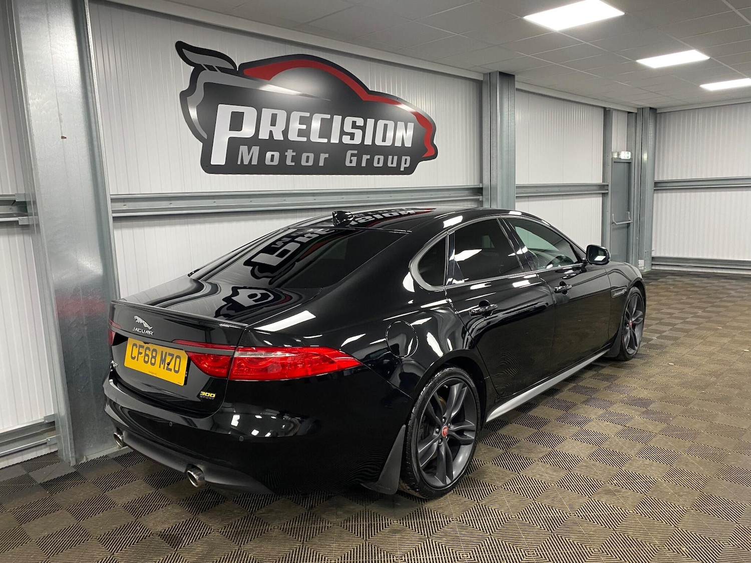 Used Jaguar XF 2018 for sale - 76926206: Photo 29