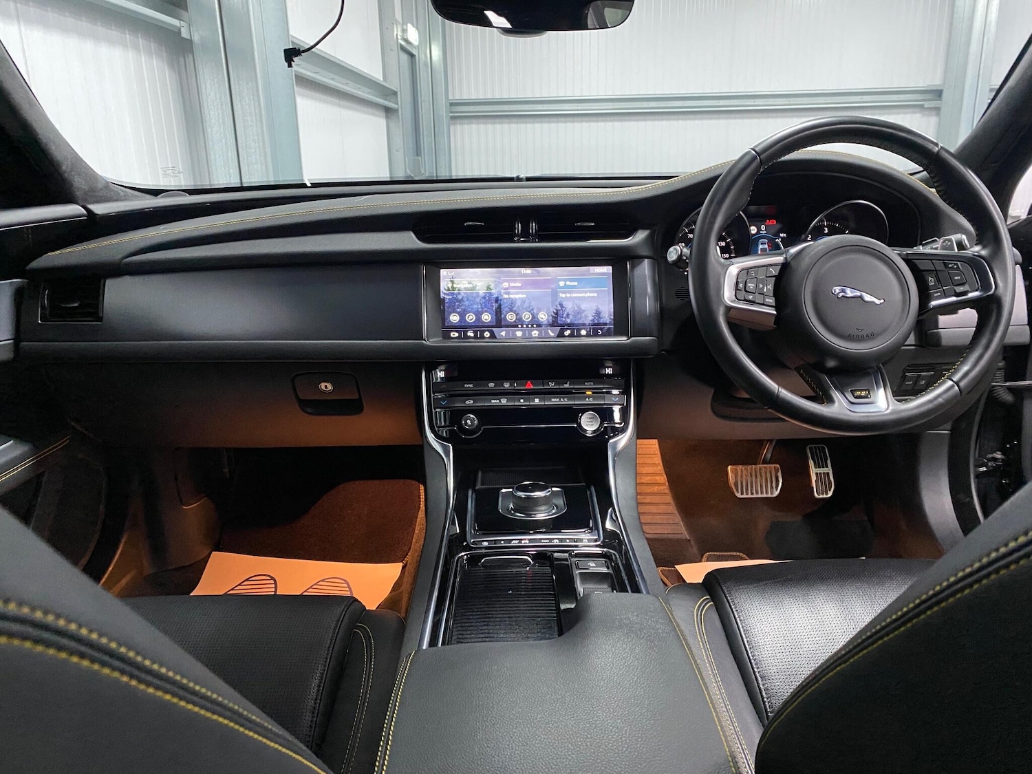 Used Jaguar XF 2018 for sale - 76926206: Photo 31