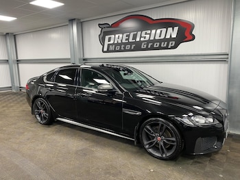 Used Jaguar XF 2018 for sale - 76926206: Photo