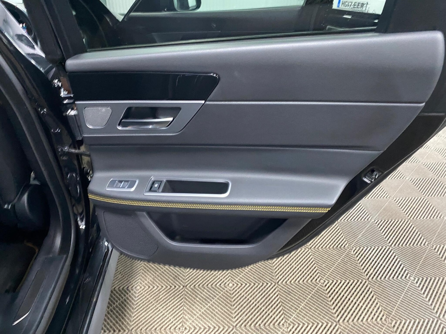 Used Jaguar XF 2018 for sale - 76926206: Photo 42