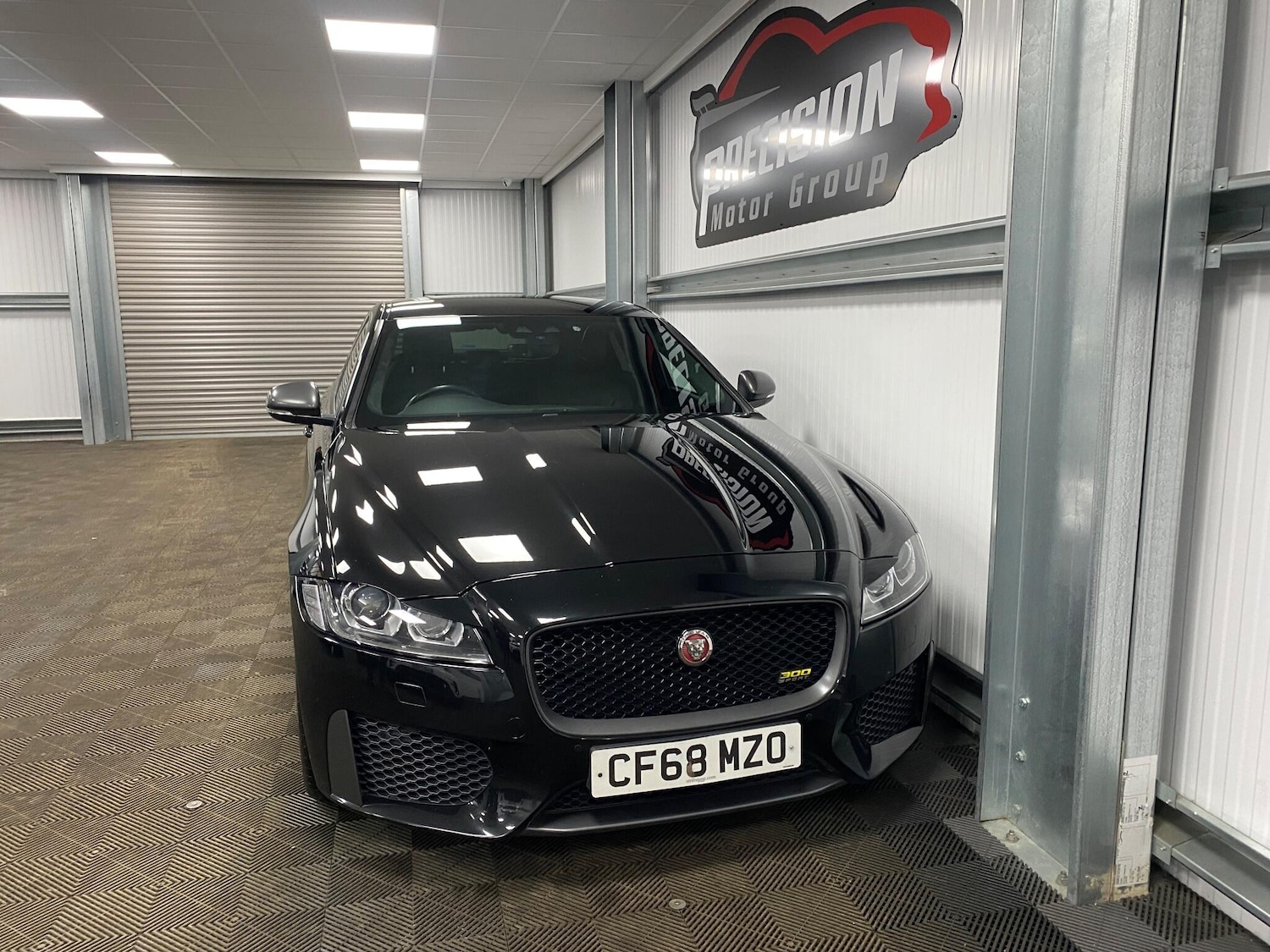 Used Jaguar XF 2018 for sale - 76926206: Photo 8
