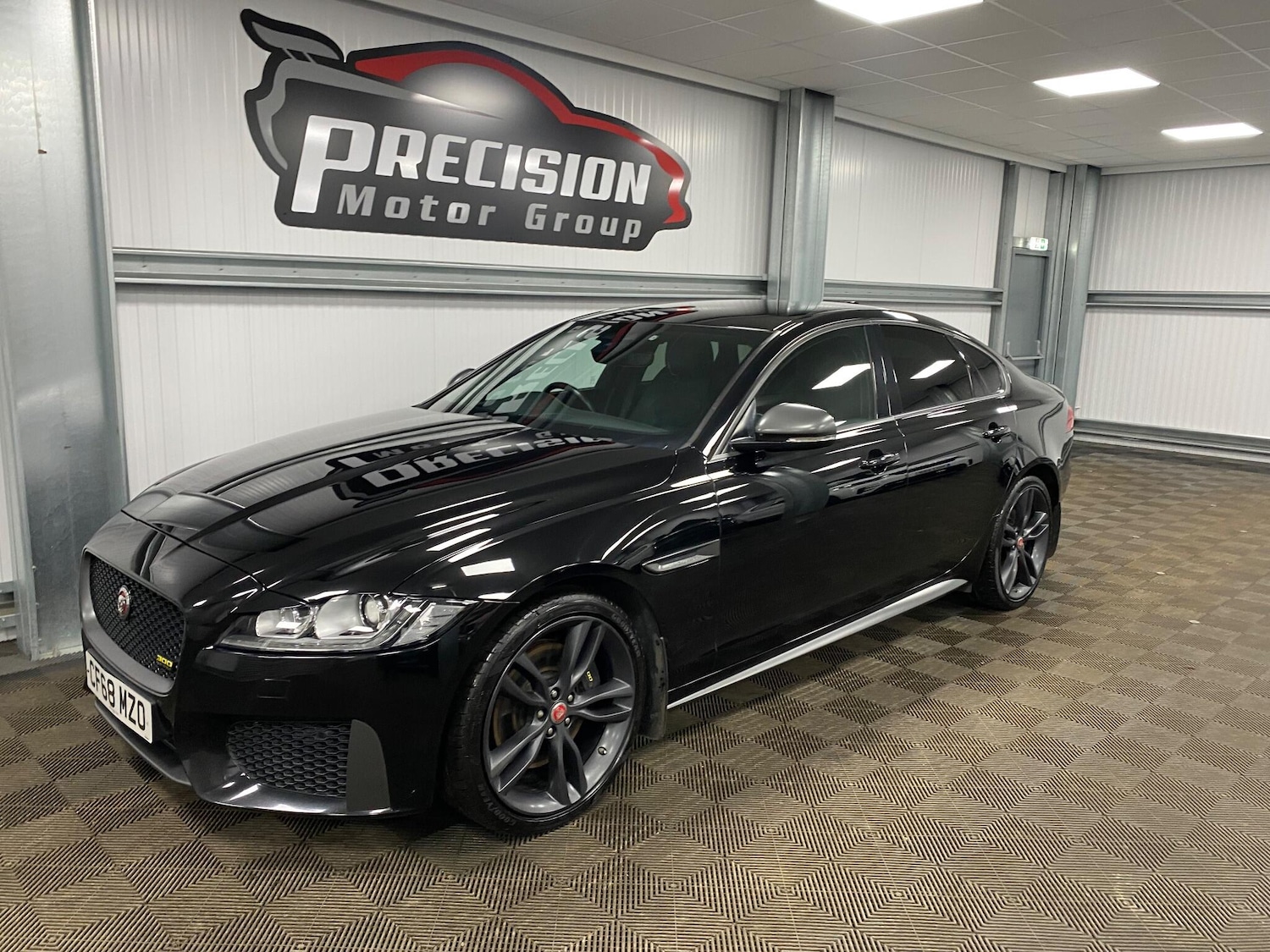 Used Jaguar XF 2018 for sale - 76926206: Photo 9