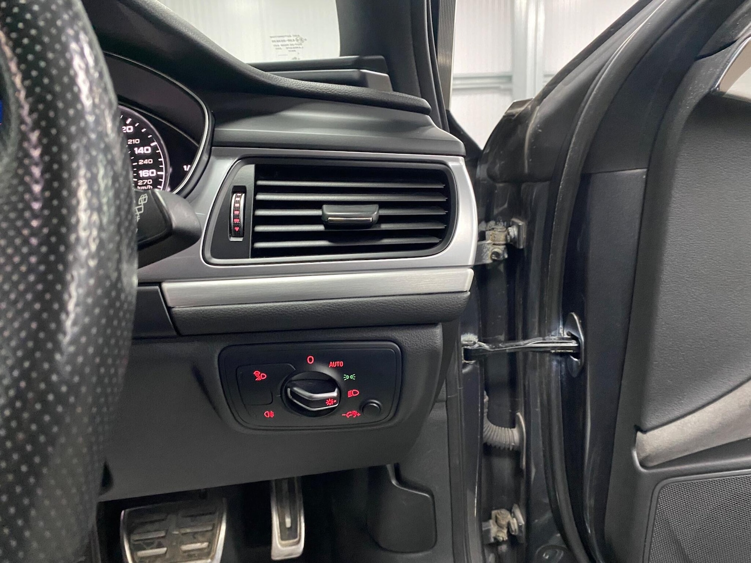 Used Audi A6 2016 for sale - 76992503: Photo 43