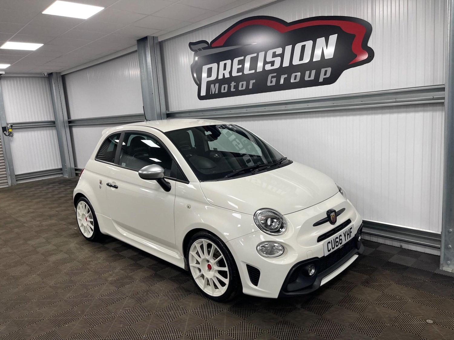 Used Abarth 595 2016 for sale - 77723085: Photo 2