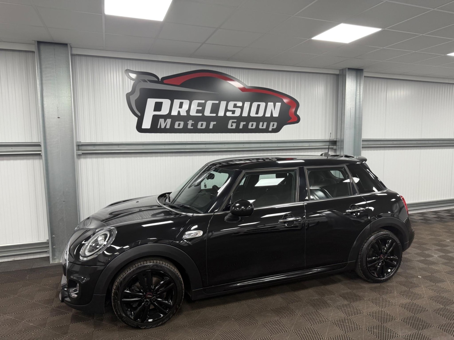 Used MINI Hatch 2019 for sale - 76608581: Photo 16