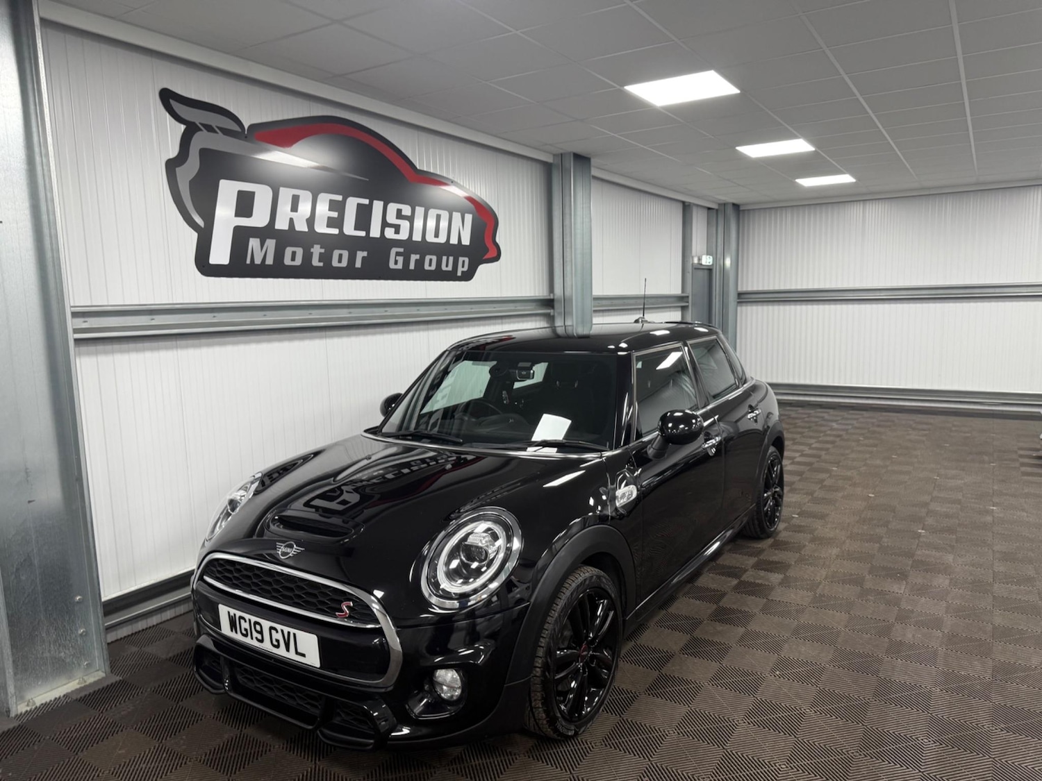 Used MINI Hatch 2019 for sale - 76608581: Photo 18