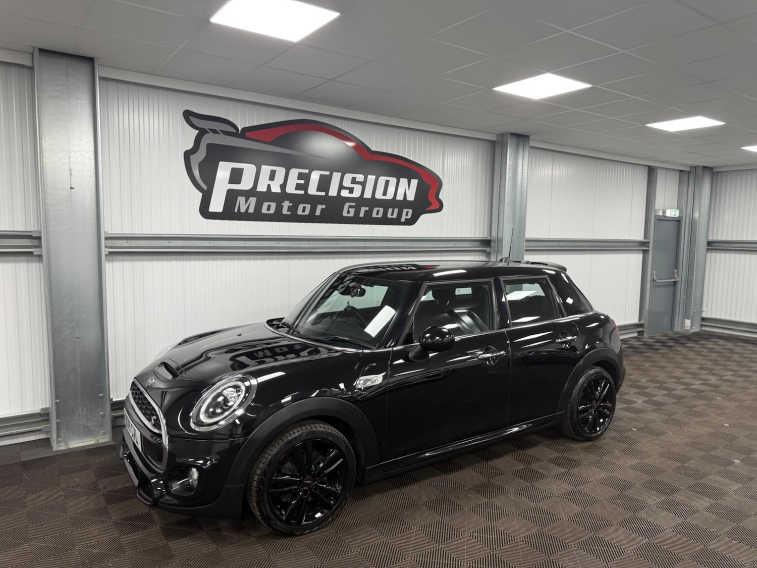 Used MINI Hatch 2019 for sale - 76608581: Photo 21
