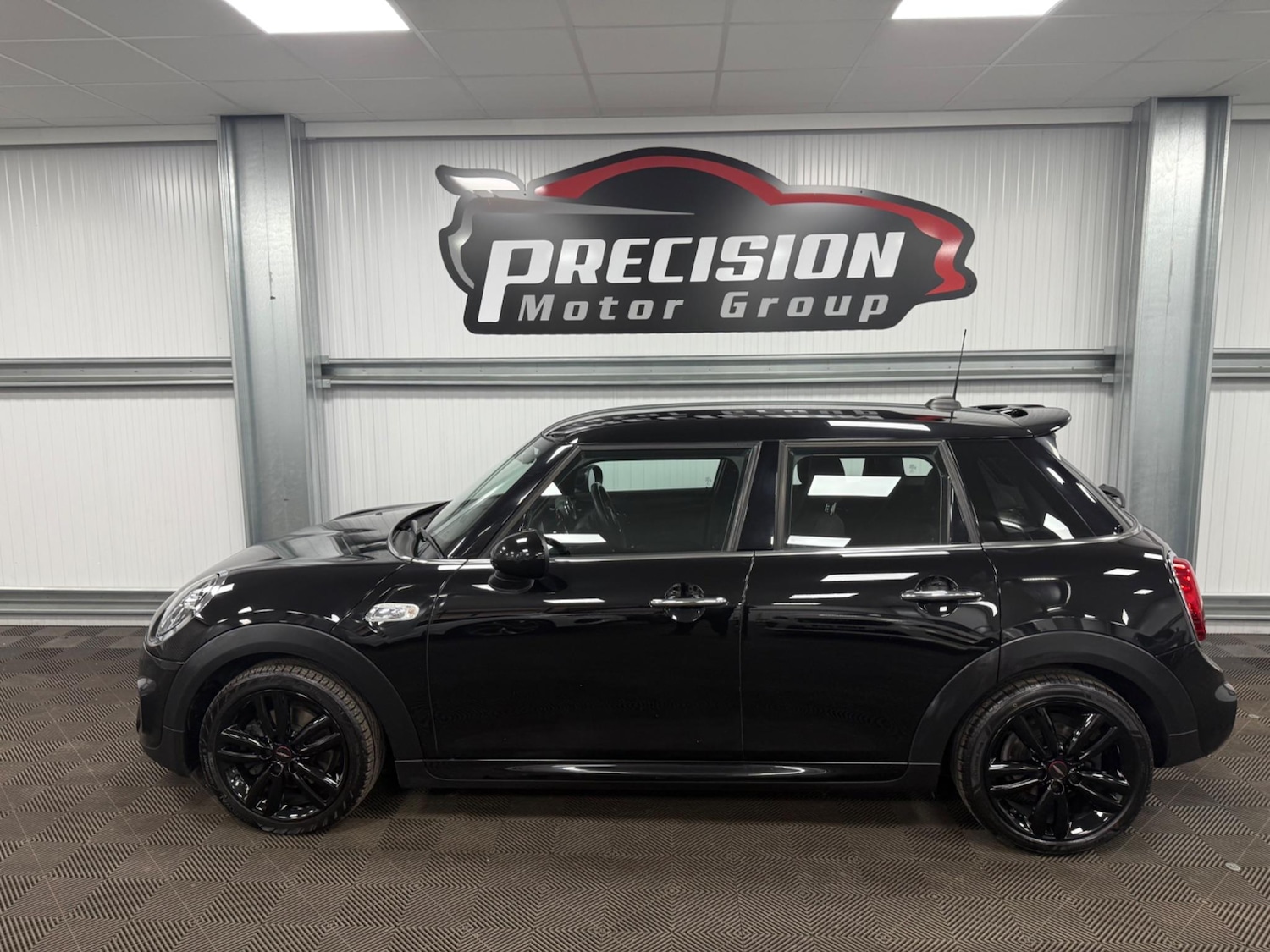 Used MINI Hatch 2019 for sale - 76608581: Photo 23