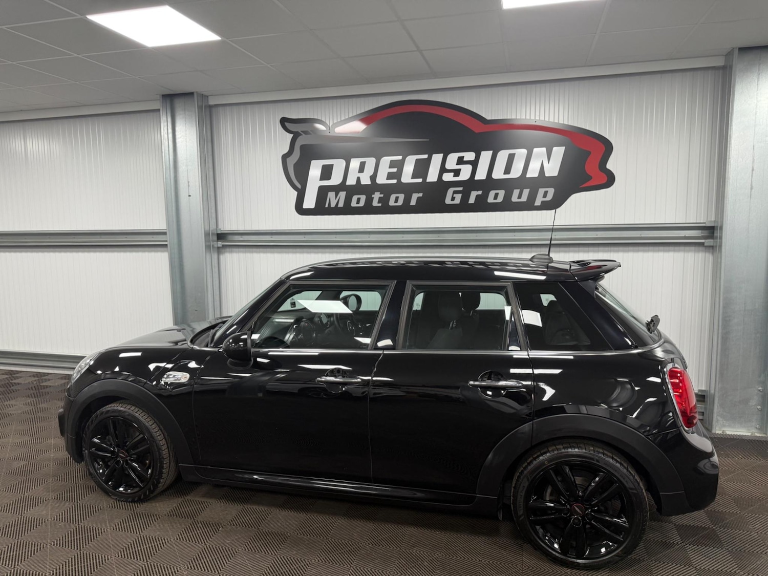 Used MINI Hatch 2019 for sale - 76608581: Photo 24