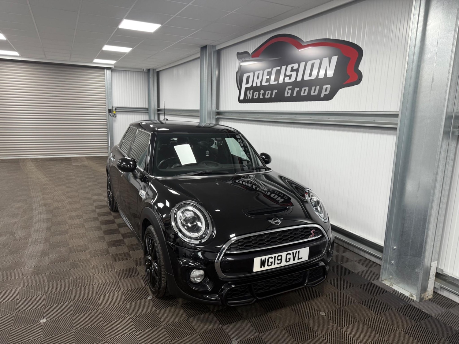 Used MINI Hatch 2019 for sale - 76608581: Photo 3
