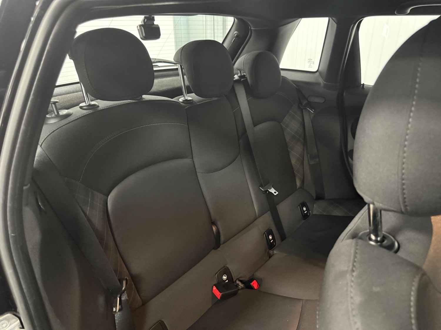 Used MINI Hatch 2019 for sale - 76608581: Photo 35