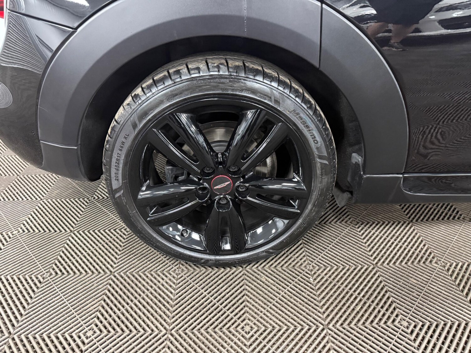 Used MINI Hatch 2019 for sale - 76608581: Photo 50