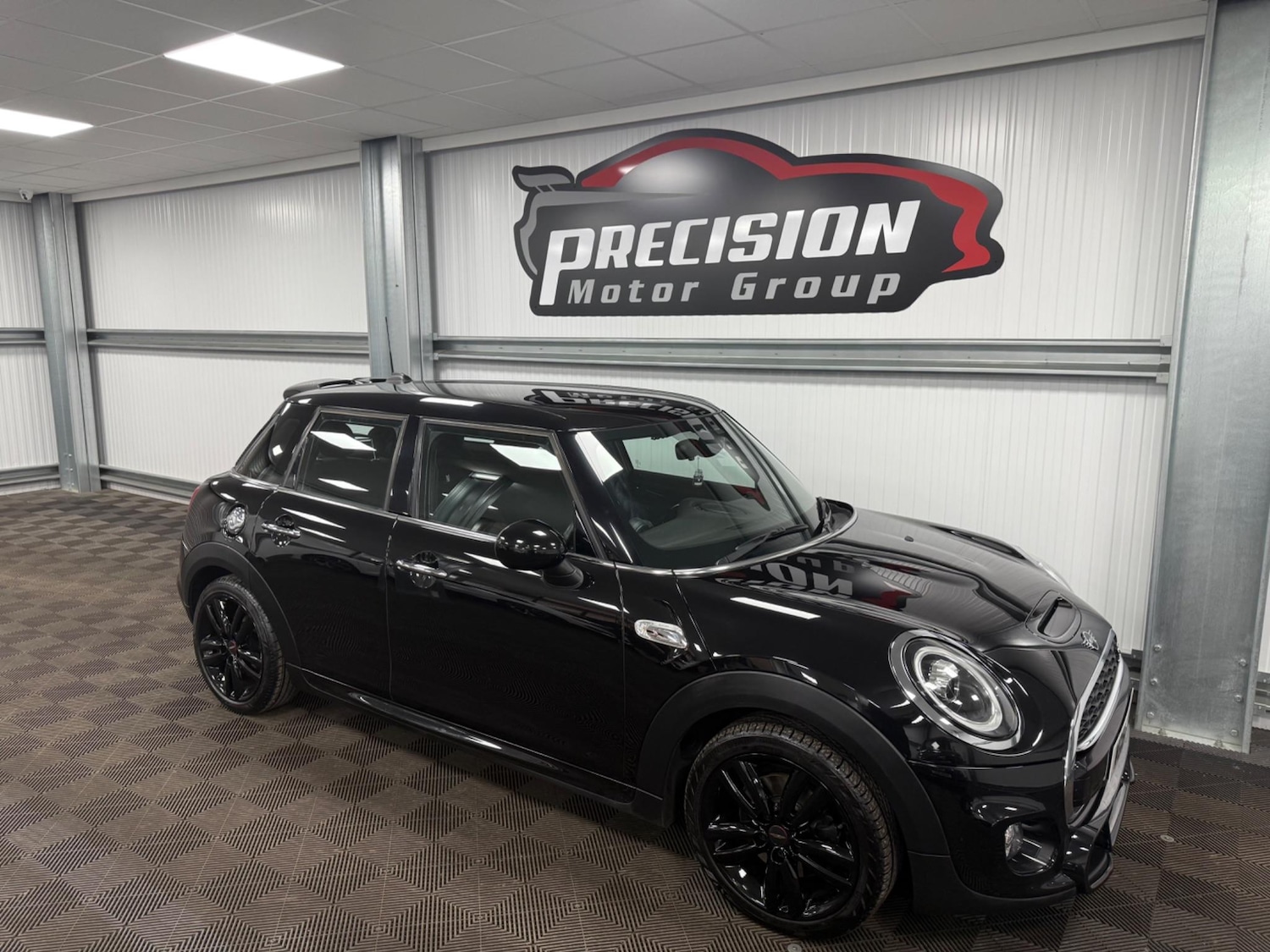 Used MINI Hatch 2019 for sale - 76608581: Photo 6