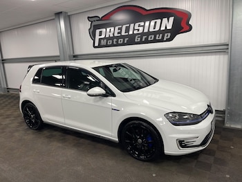 Used Volkswagen Golf 2017 for sale - 79483839: Photo