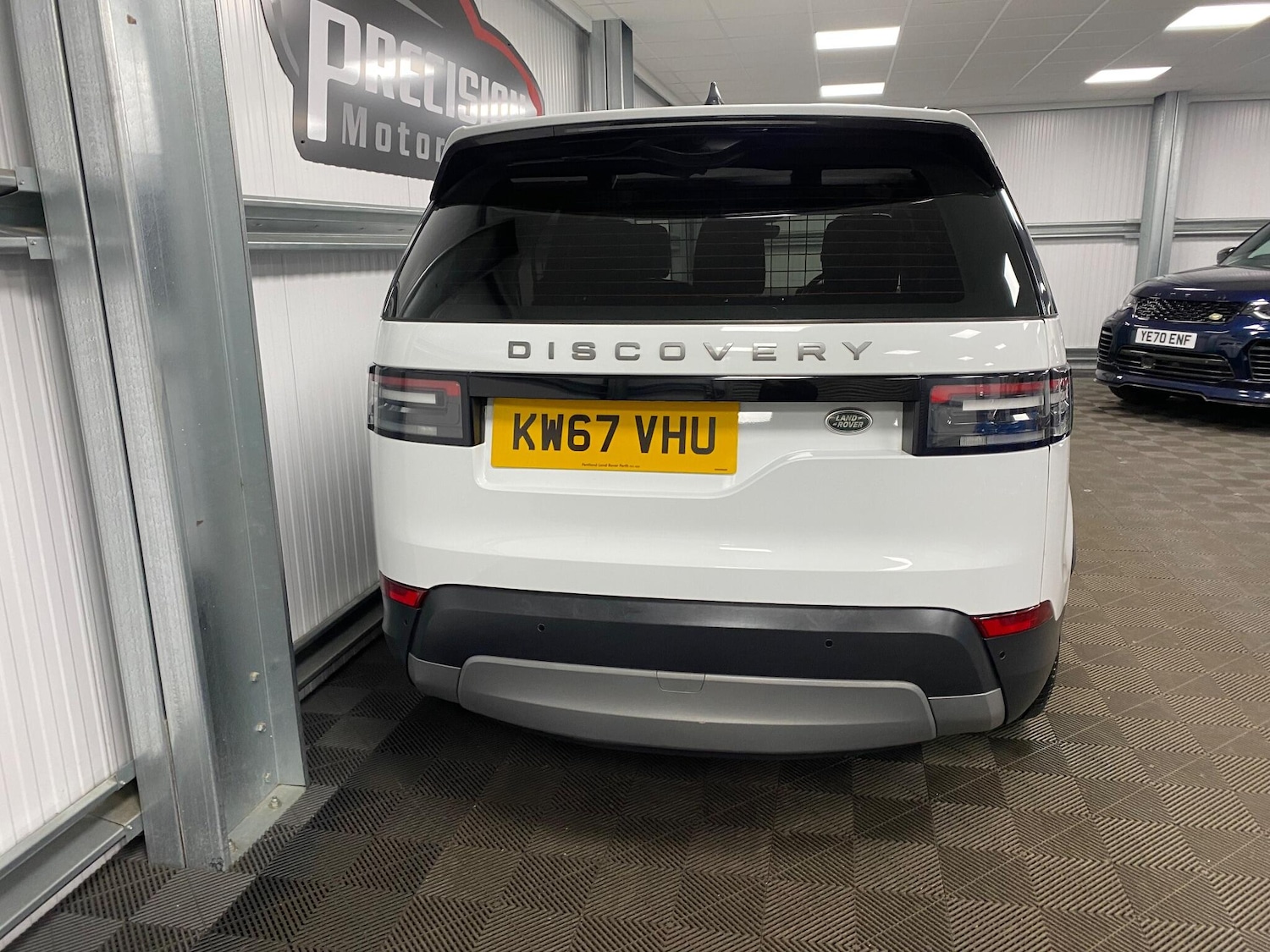 Used Land Rover Discovery 2018 for sale - 76550598: Photo 25