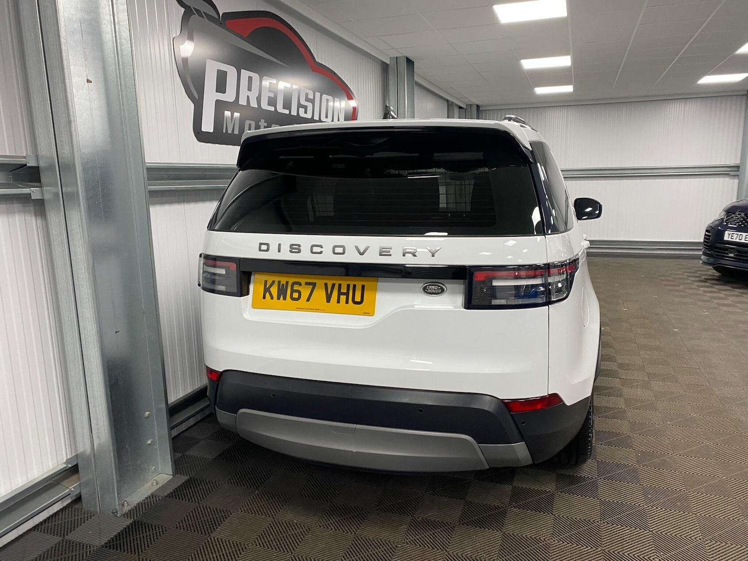 Used Land Rover Discovery 2018 for sale - 76550598: Photo 26