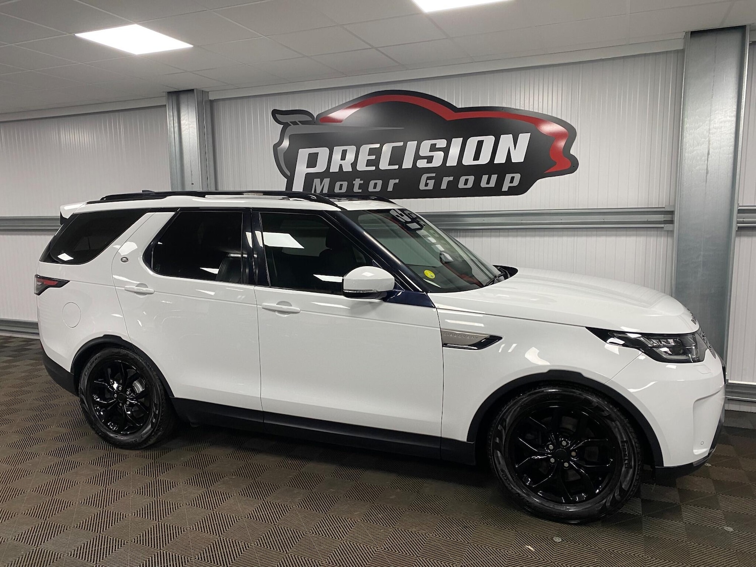 Used Land Rover Discovery 2018 for sale - 76550598: Photo 30