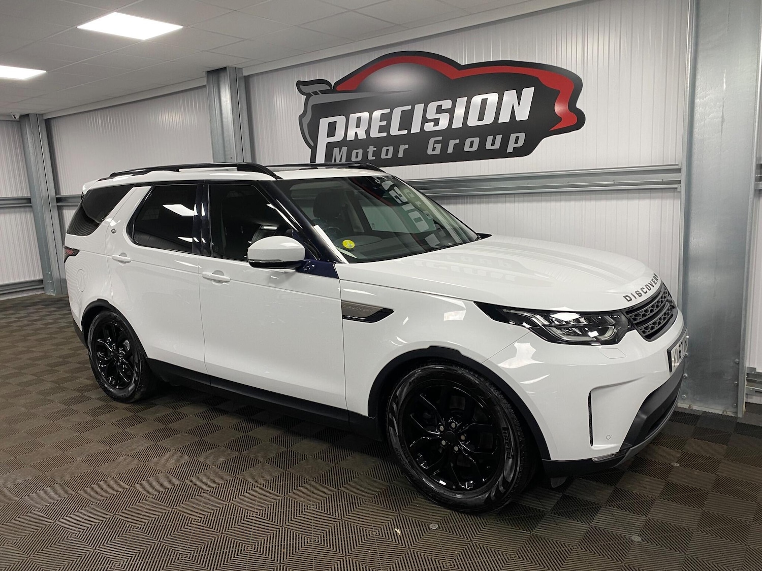 Used Land Rover Discovery 2018 for sale - 76550598: Photo 7