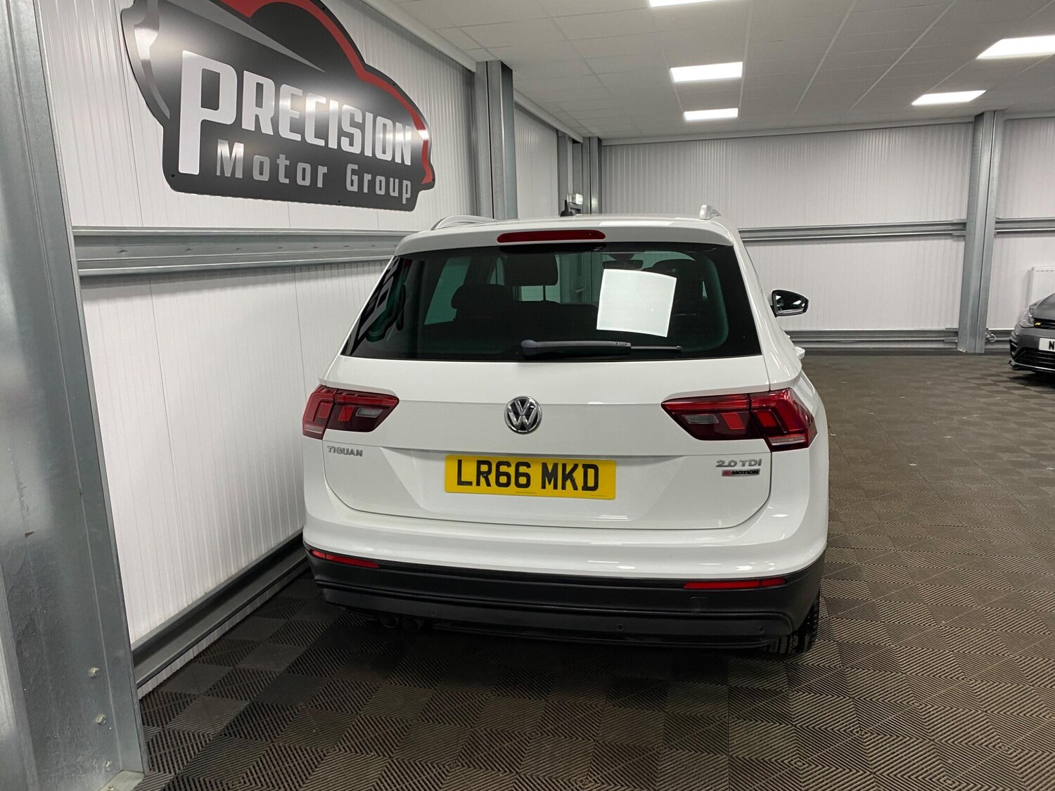 Used Volkswagen Tiguan 2016 for sale - 76378100: Photo 27