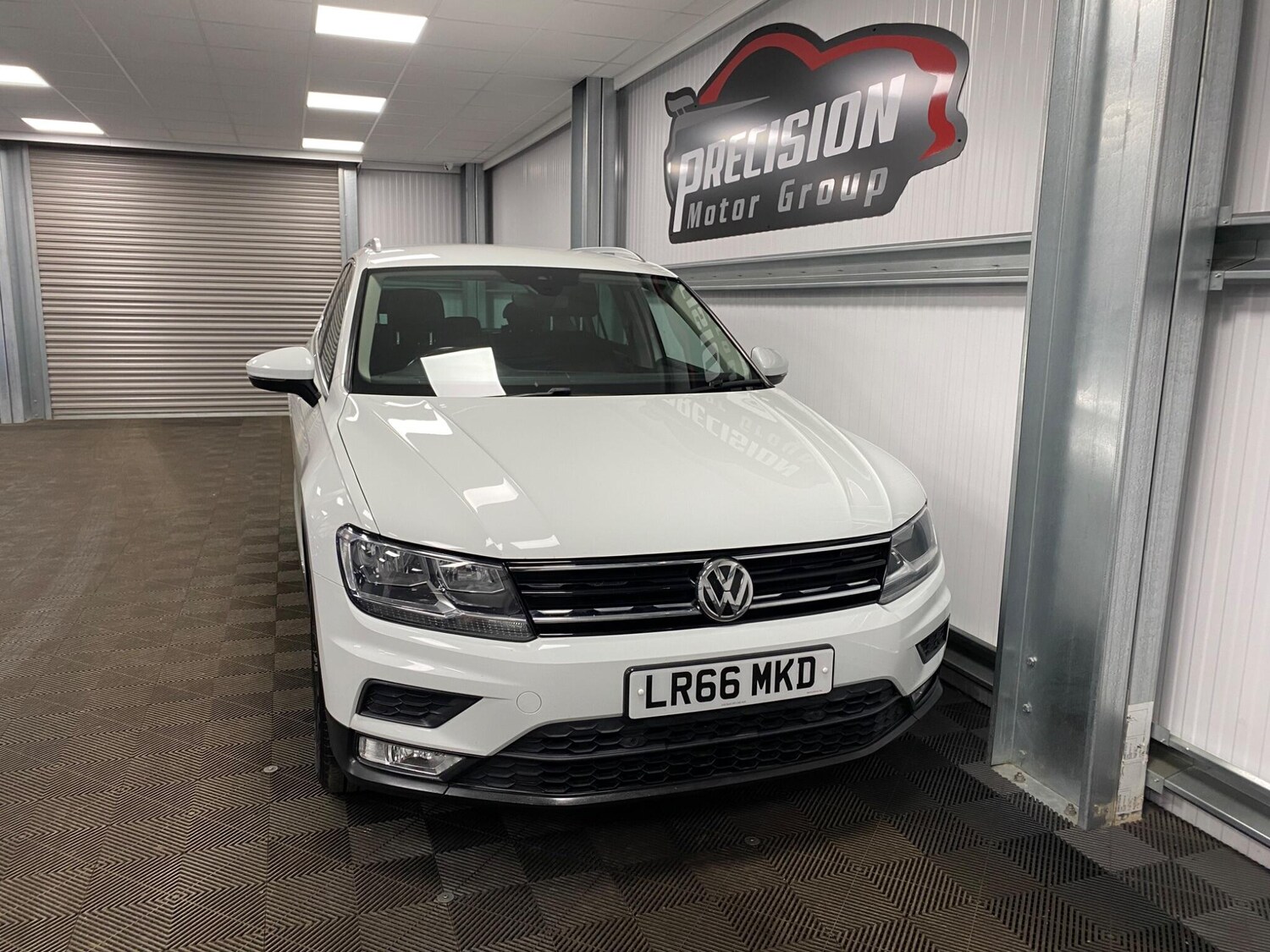 Used Volkswagen Tiguan 2016 for sale - 76378100: Photo 5