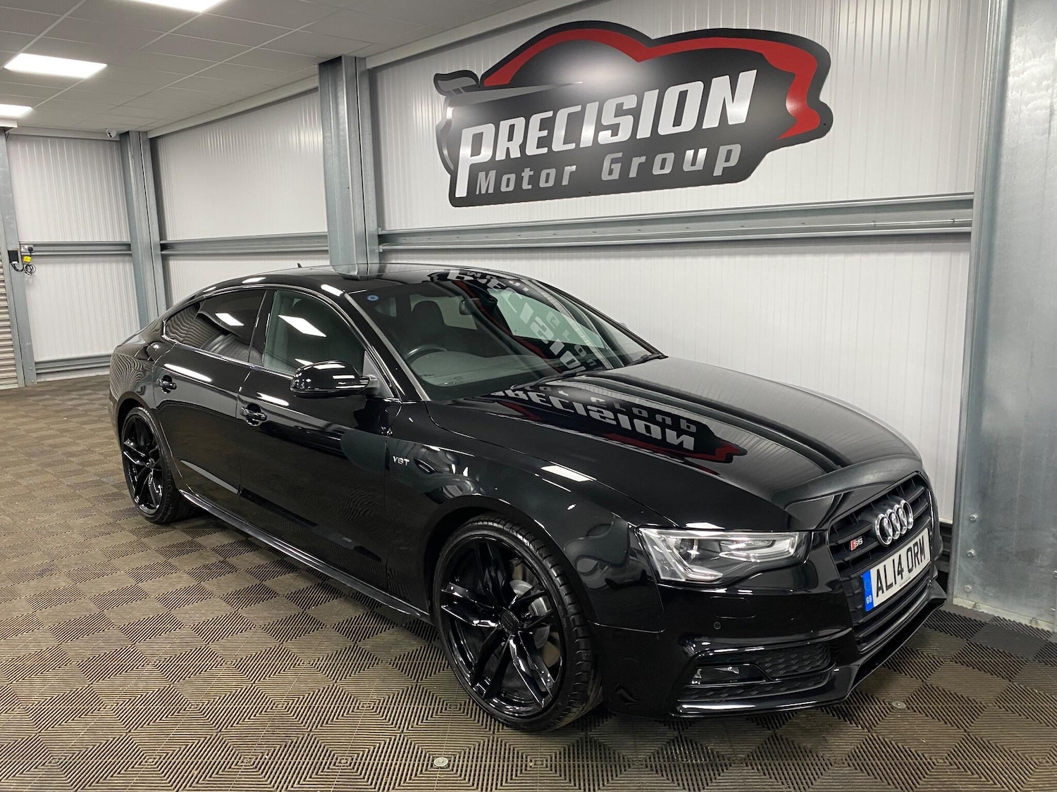 Used Audi A5 2016 for sale - 76702168: Photo 2