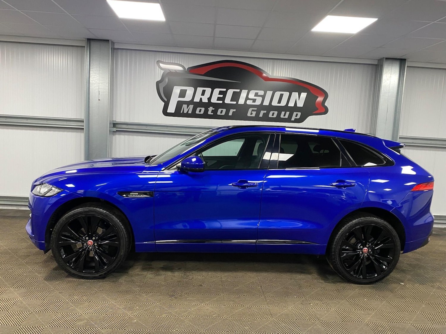 Used Jaguar F-Pace 2018 for sale - 77156357: Photo 19