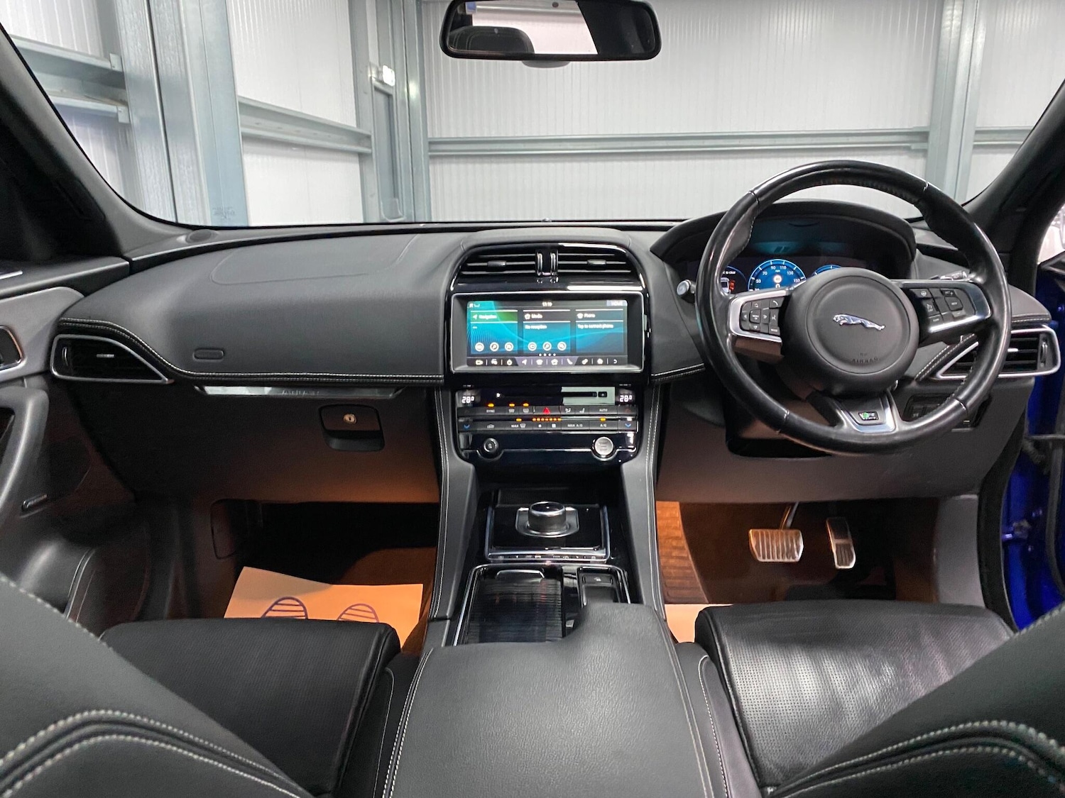 Used Jaguar F-Pace 2018 for sale - 77156357: Photo 35