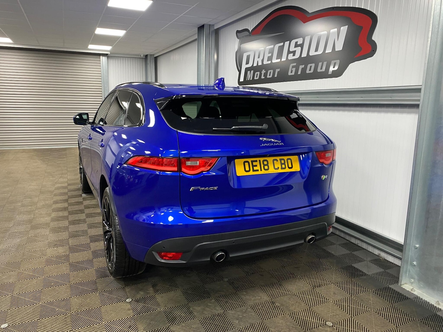 Used Jaguar F-Pace 2018 for sale - 77156357: Photo 6