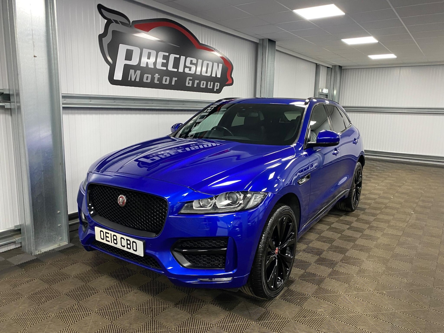 Used Jaguar F-Pace 2018 for sale - 77156357: Photo 9