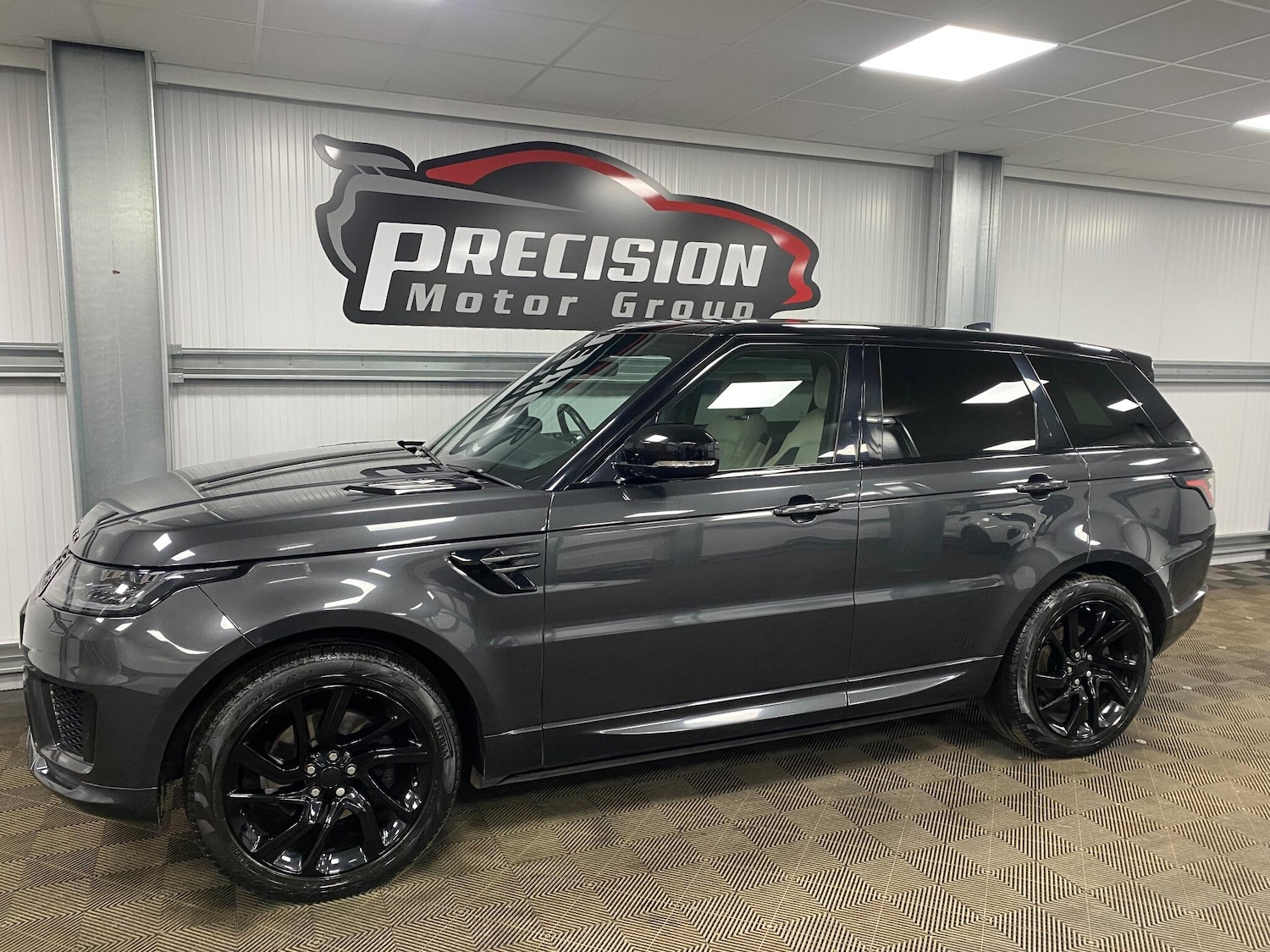 Used Land Rover Range Rover Sport 2018 for sale - 76990348: Photo 13