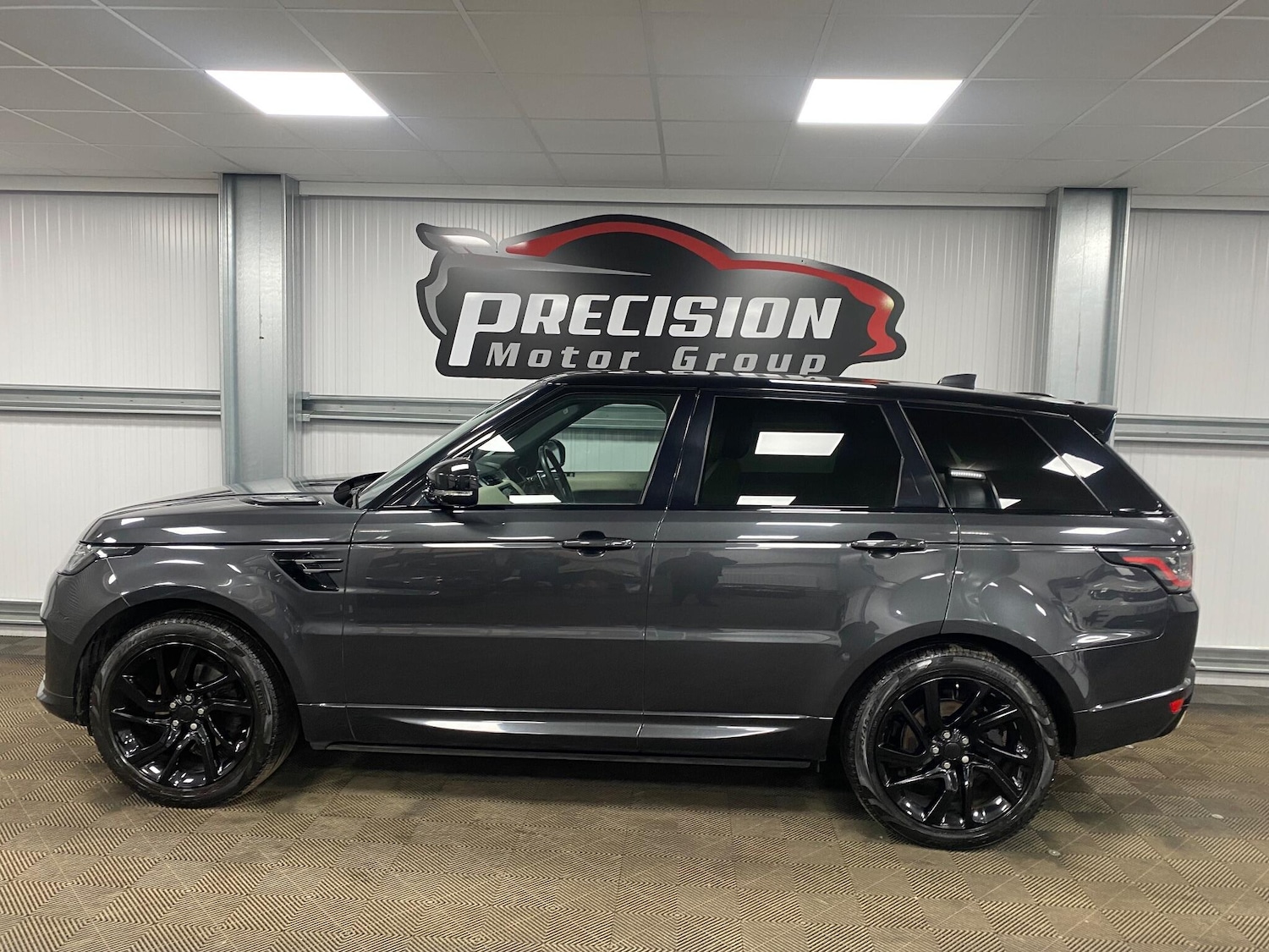 Used Land Rover Range Rover Sport 2018 for sale - 76990348: Photo 15