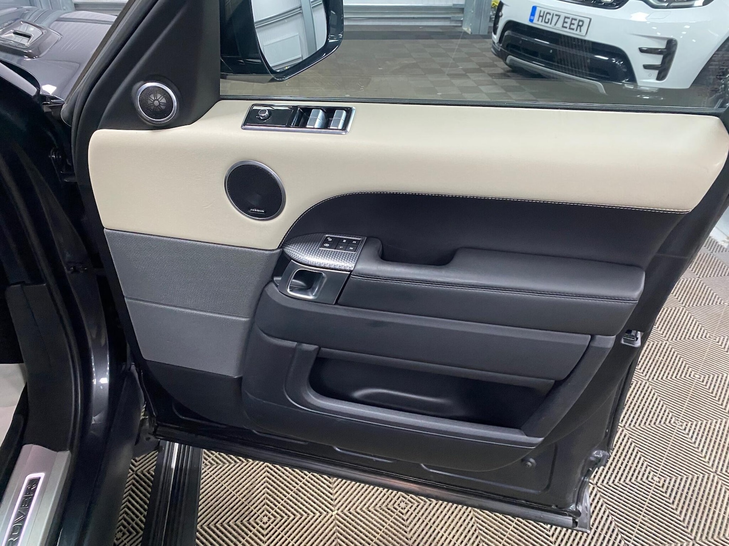 Used Land Rover Range Rover Sport 2018 for sale - 76990348: Photo 35