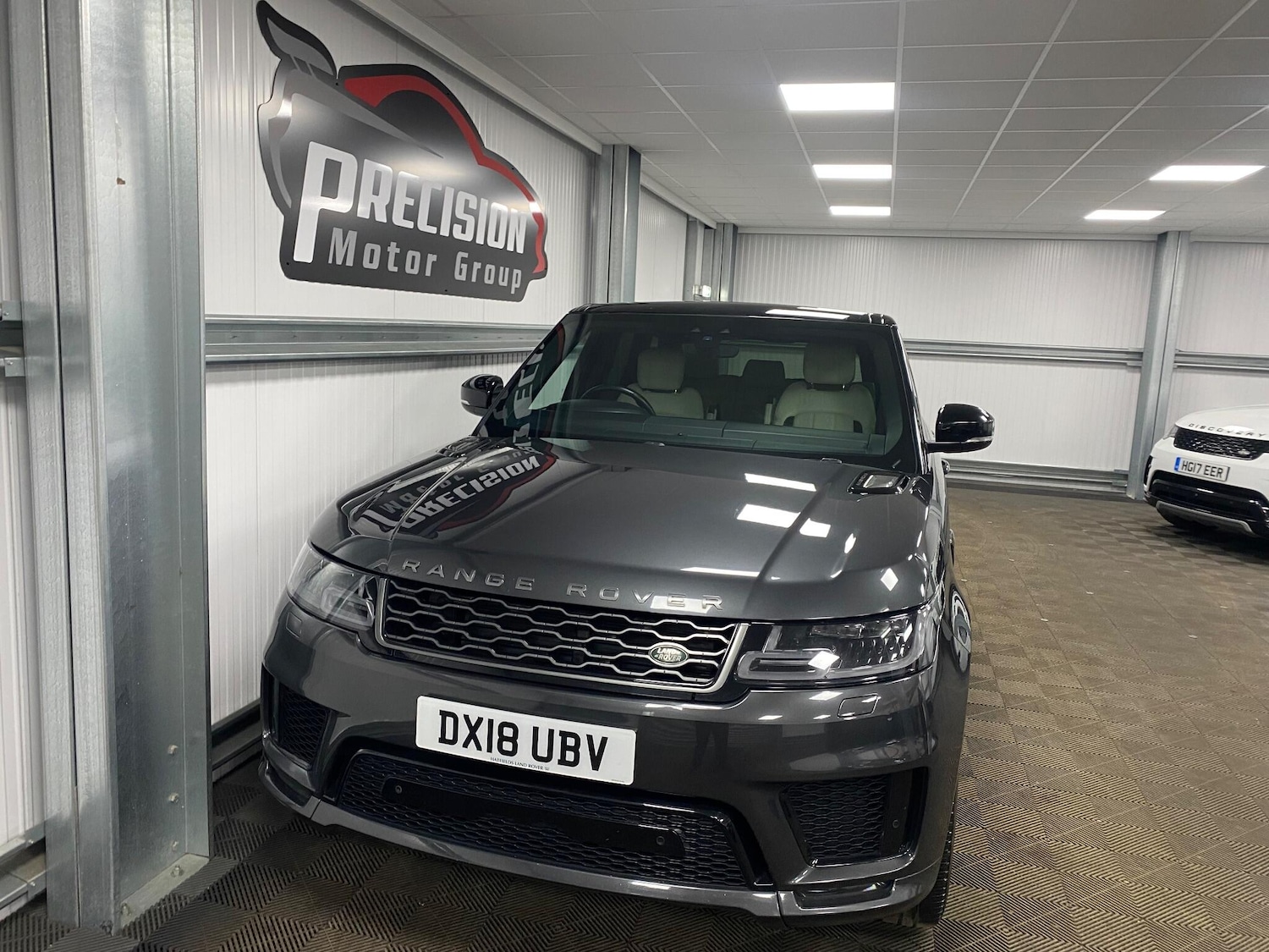 Used Land Rover Range Rover Sport 2018 for sale - 76990348: Photo 8