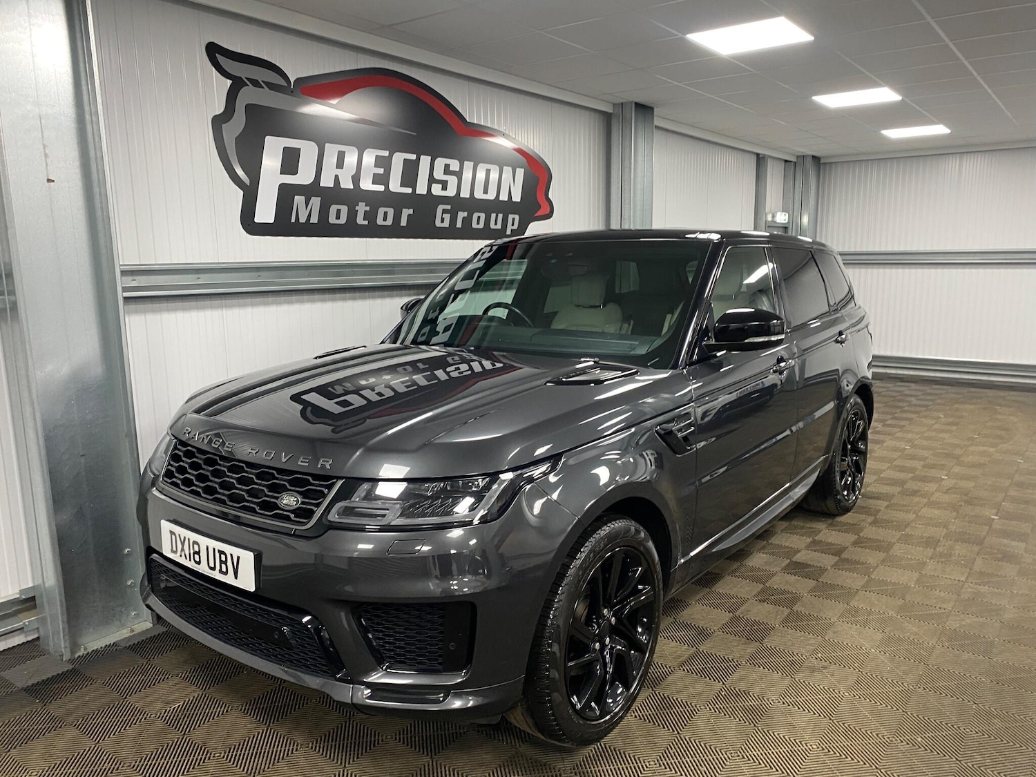 Used Land Rover Range Rover Sport 2018 for sale - 76990348: Photo 9